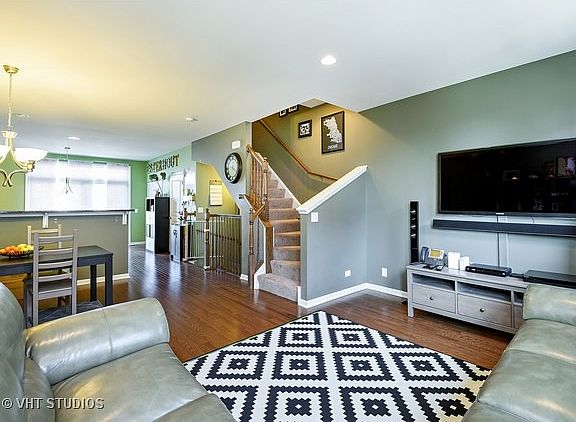 4th image of 959 W 37th St Unit 6