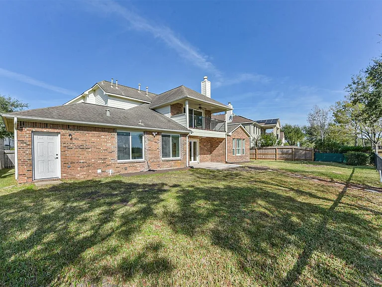 2315 Bending Spring Dr — Photo 44