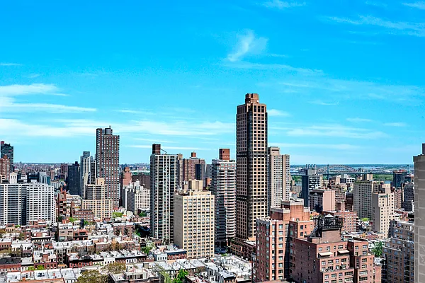 Rented by Corcoran | media 6