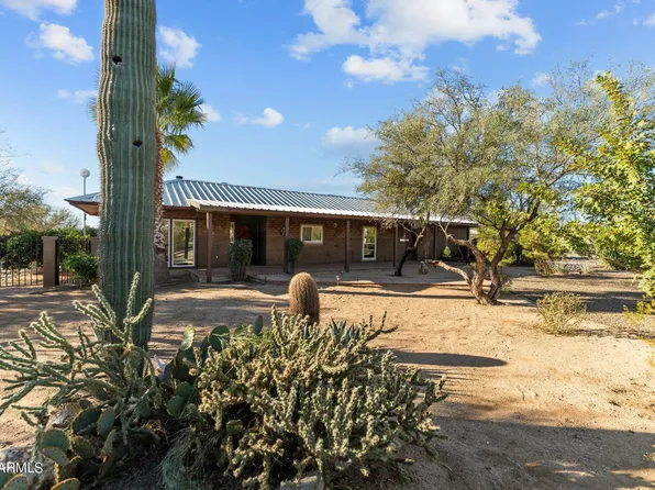 27125 S Bullard Drive, Congress, AZ 85332