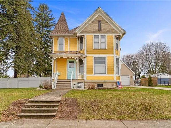 1301 Dodge St, Kewaunee, WI 54216