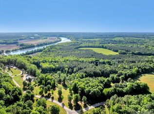 14 Boxwood Shores Dr, Boydton, VA 23917