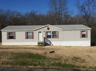 26921 W Stone Chapel Rd, Tahlequah, OK 74464