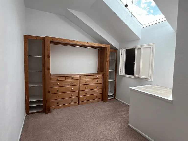 935 Broadway St. #203 — Photo 16