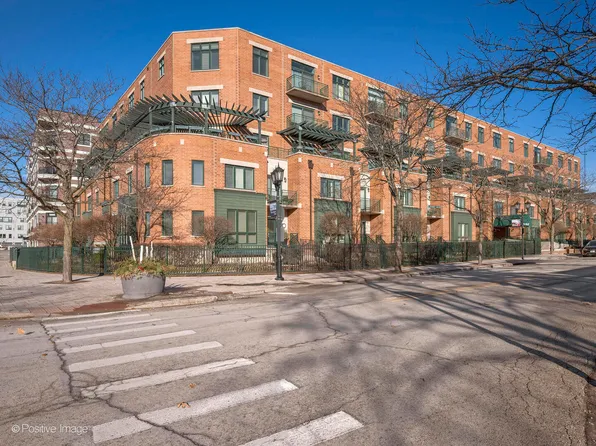 131 W Adelaide St Unit 308, Elmhurst, IL 60126