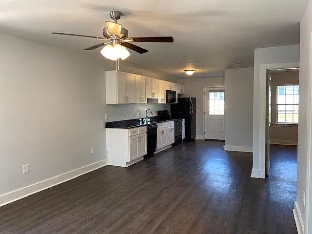 1309 E Mason St — Photo 3