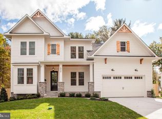 315 Locust St SE, Vienna, VA 22180