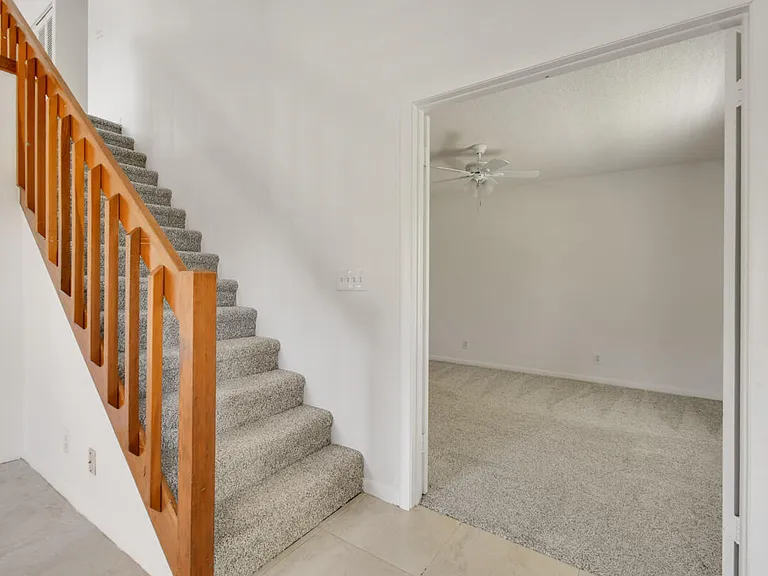 324 Maplecrest Cir — Photo 19