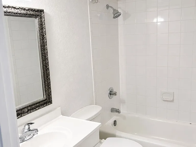 300 Bayou Blvd #116 — Photo 9