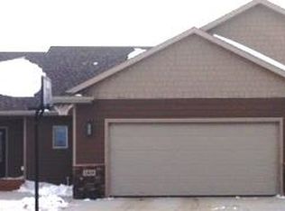 7805 W Kelsey Cir, Sioux Falls, SD 57106