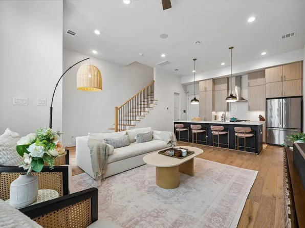 2410 Gray St, Houston, TX 77003