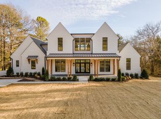 5894 E Ashland Dr, Nashville, TN 37215