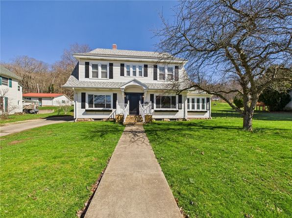 1010 W Main St, Smethport, PA 16749