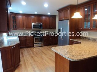 4802 NW Walgren Dr, Silverdale, WA 98383