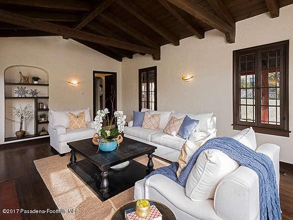 1359 Sonora Ave Glendale CA-small-005-2-