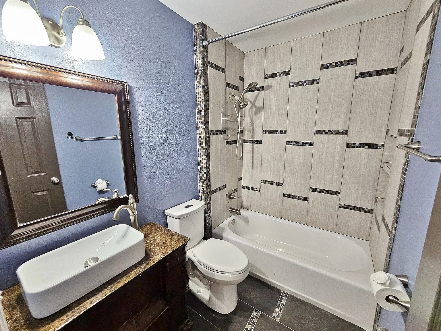 4 bed, 1756 sqft, $715 — Photo 4