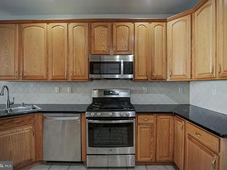 42 Haddon Ct — Photo 11