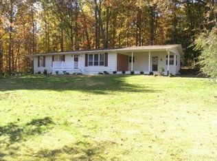 463 Hartwood Rd, Fredericksburg, VA 22406
