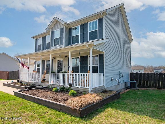 3rd image of 84 Collinbrook Dr