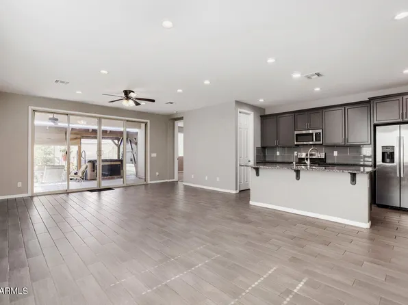 18050 W ELIZABETH Avenue, Goodyear, AZ 85338