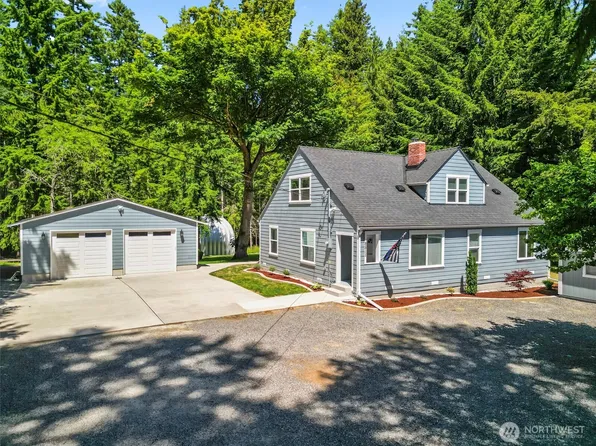 8811 Lakewood Road, Stanwood, WA 98292