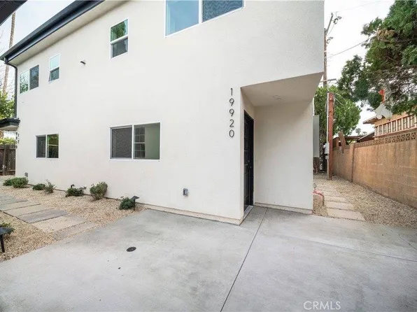 19920 Kittridge St, Winnetka, CA 91306