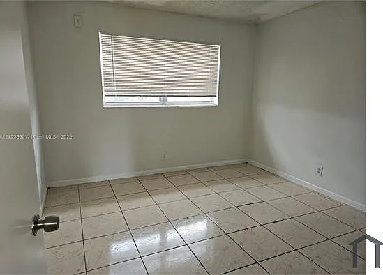 4160 NW 21st St #245-B — Photo 11