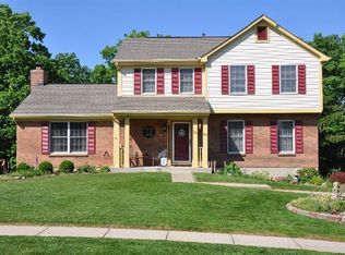 2829 Deerfield Dr, Villa Hills, KY 41017