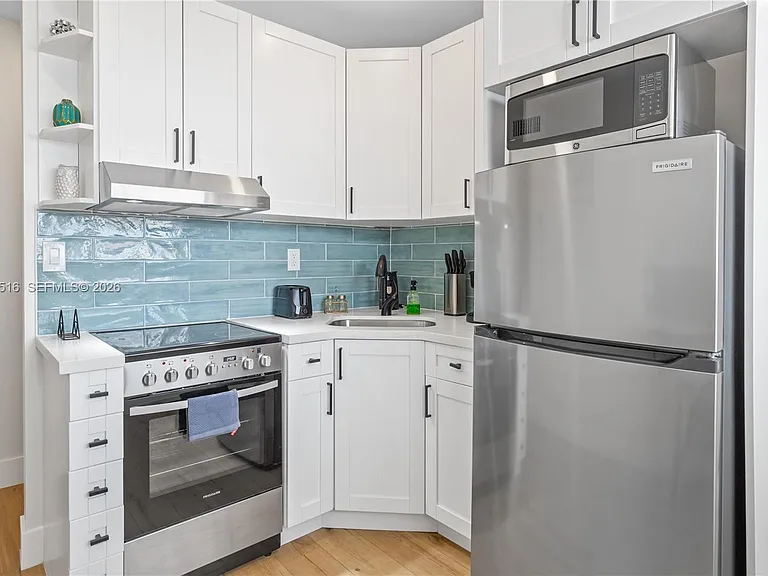 6532 SW 59th Ct #6532 — Photo 6
