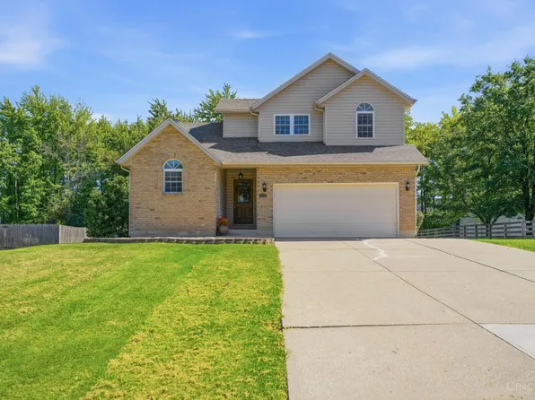 3326 Meadow Green Ct, Amelia, OH 45102