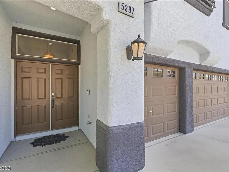 5397 Esparon Ave — Photo 3