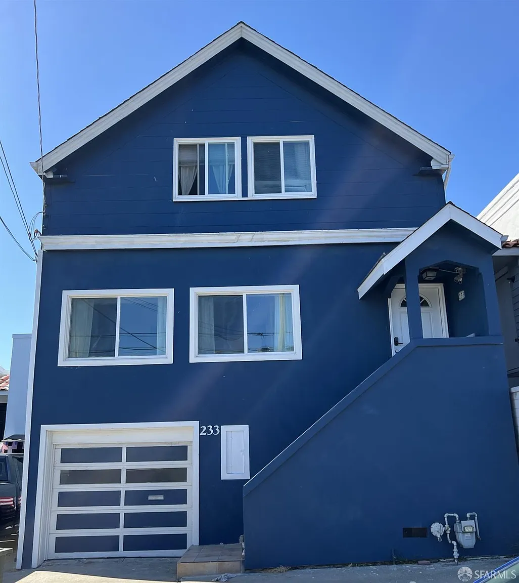 233 Sylvan Ave photo 1