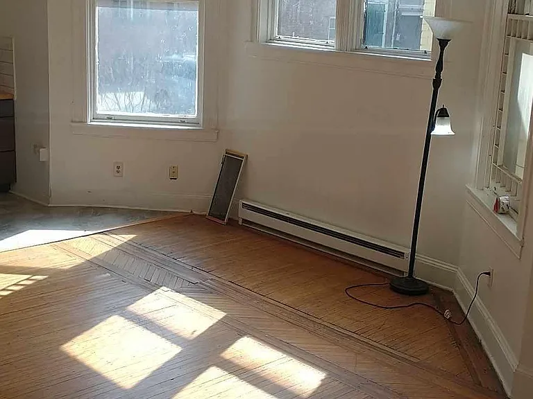 32 1st St #3 — Photo 6