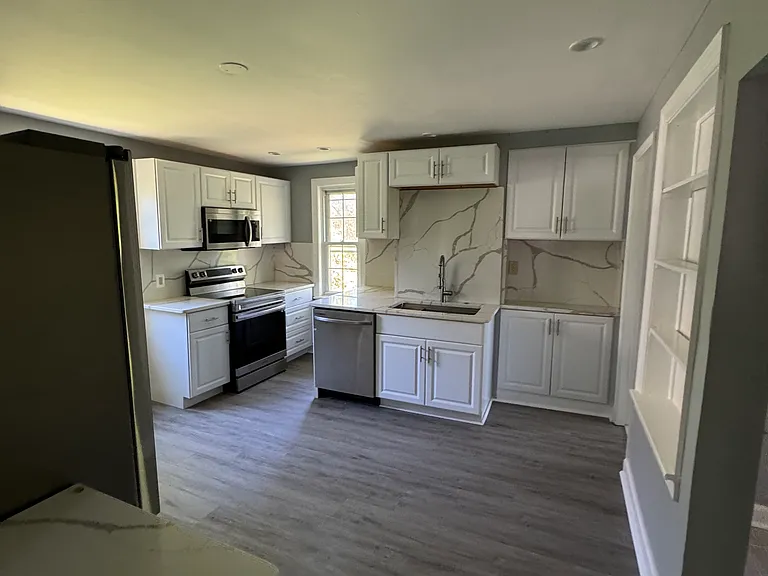 1316 Pleasant Valley Rd — Photo 7