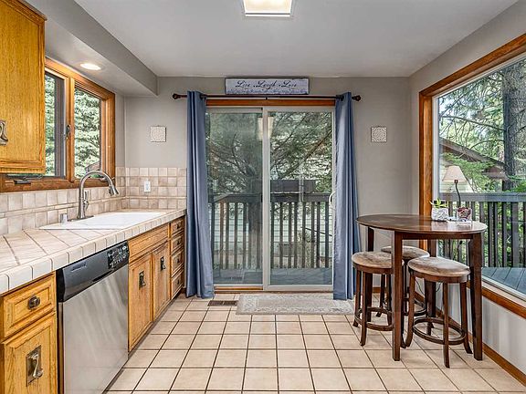 5th image of 8402 E Columbia Park Dr