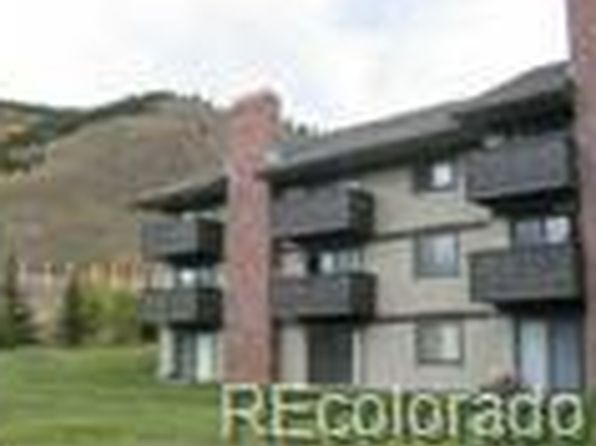 1253 Straight Creek Dr #303