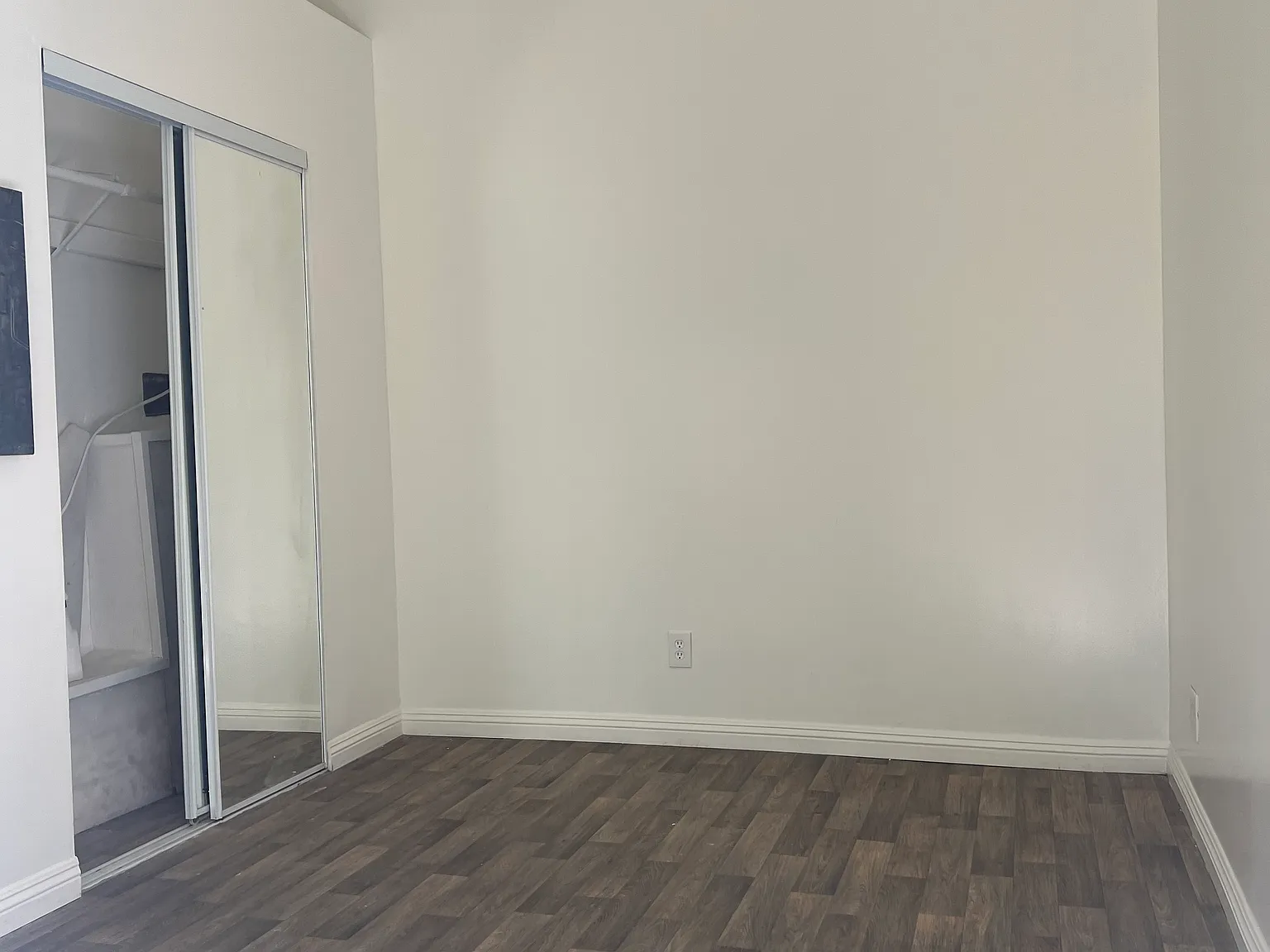 640 Cavanagh Rd — Photo 2