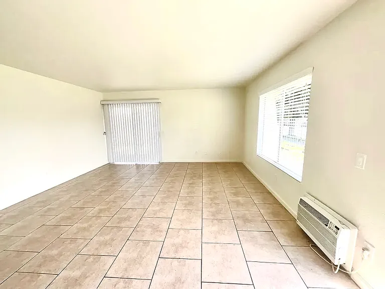 707 E Orangewood Ave #A — Photo 4