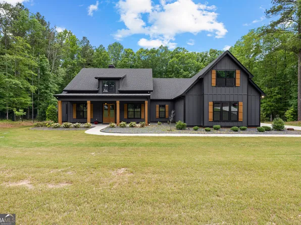 180 Lawshe Farm Dr, Senoia, GA 30276