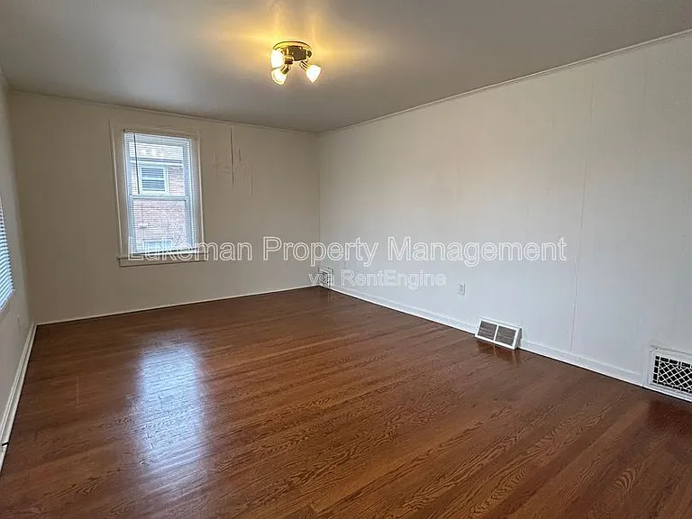 3013 Portage St #2 — Photo 4