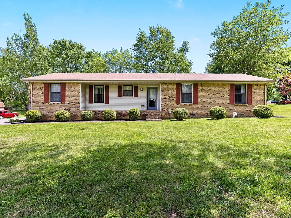 1st image of 304 Hamlett Dr