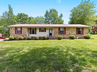 304 Hamlett Dr, White House, TN 37188