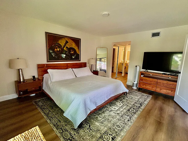 11280 Green Lake Dr #203 — Photo 11