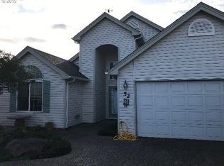 52 Bluewater Ct, Florence, OR 97439