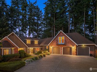 16712 NE 124th St, Redmond, WA 98052