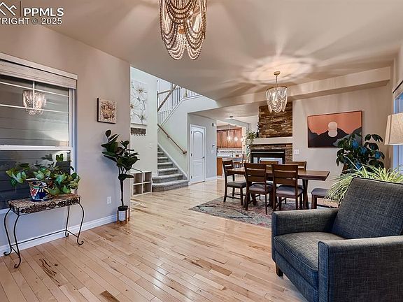 3rd image of 7094 Wood Lily Dr