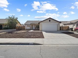 11813 Wolcott St, Adelanto, CA 92301