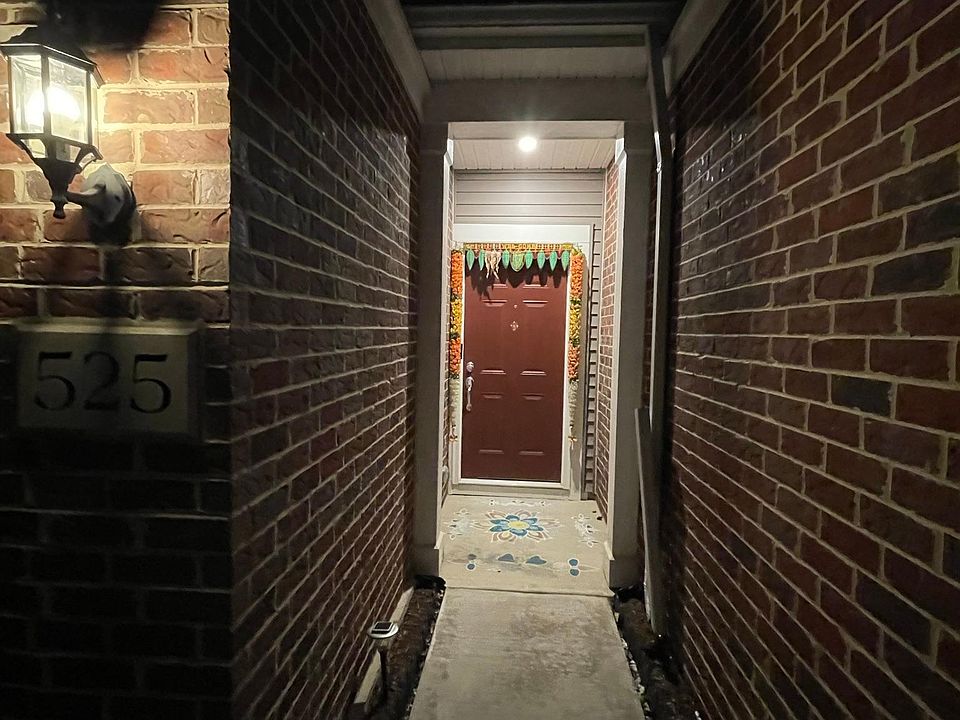 525 Watercress Dr Aurora, IL, 60504 Apartments for Rent Zillow