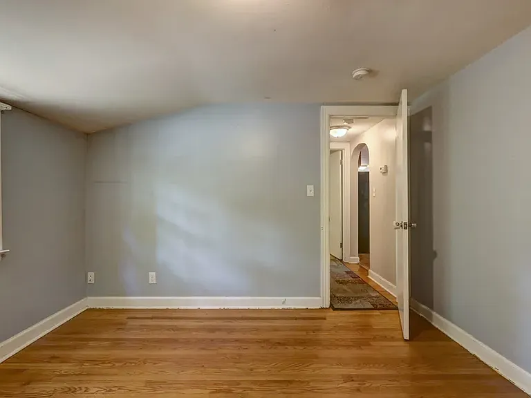 50 Silver St #2 — Photo 24