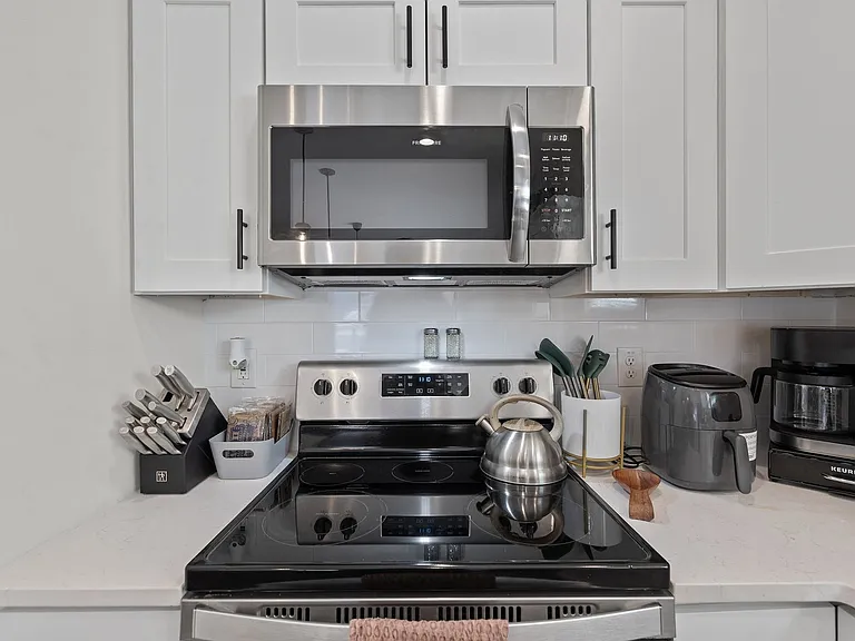 2207B Otis St — Photo 11